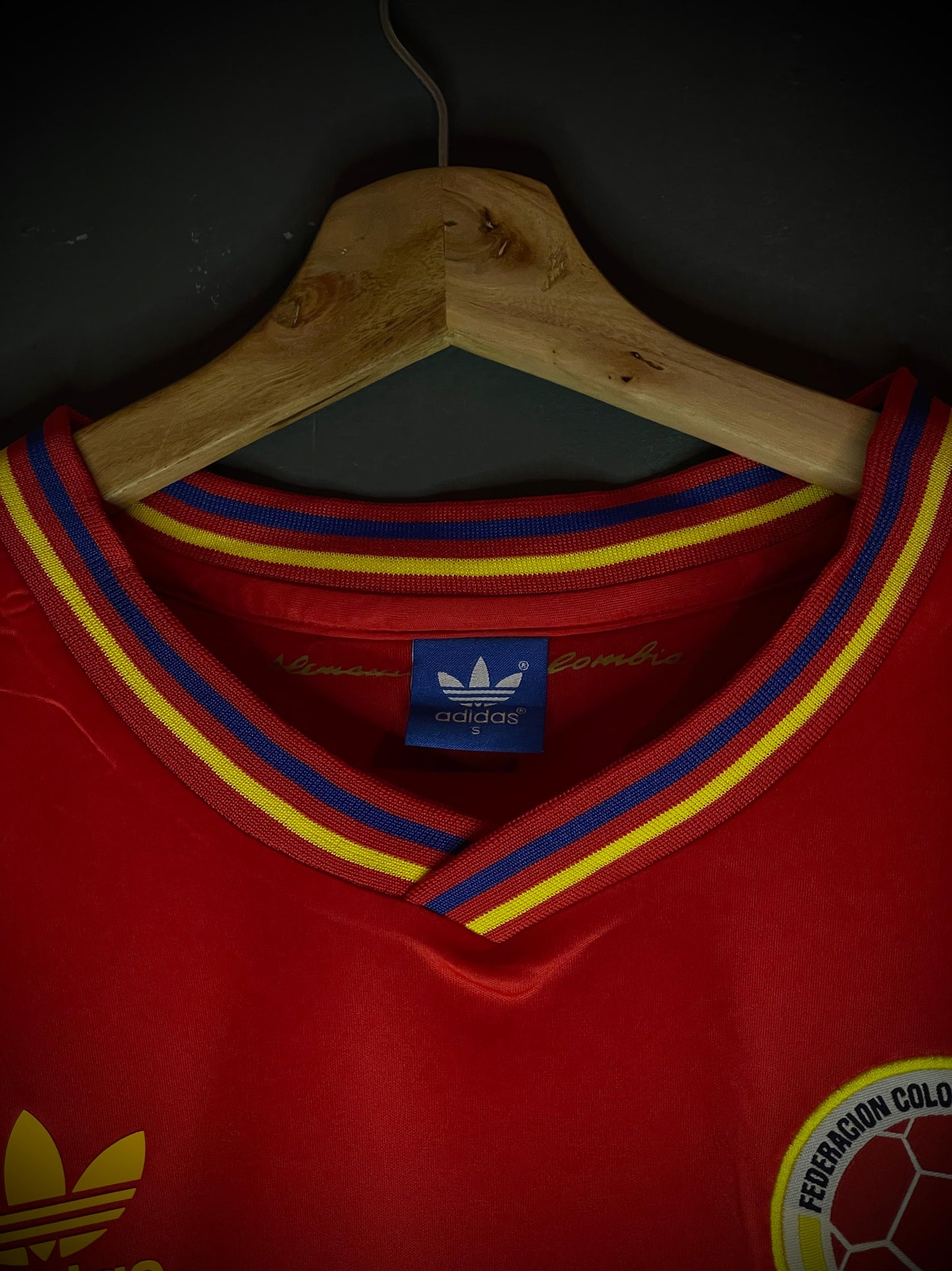 COLOMBIA ROJA 90