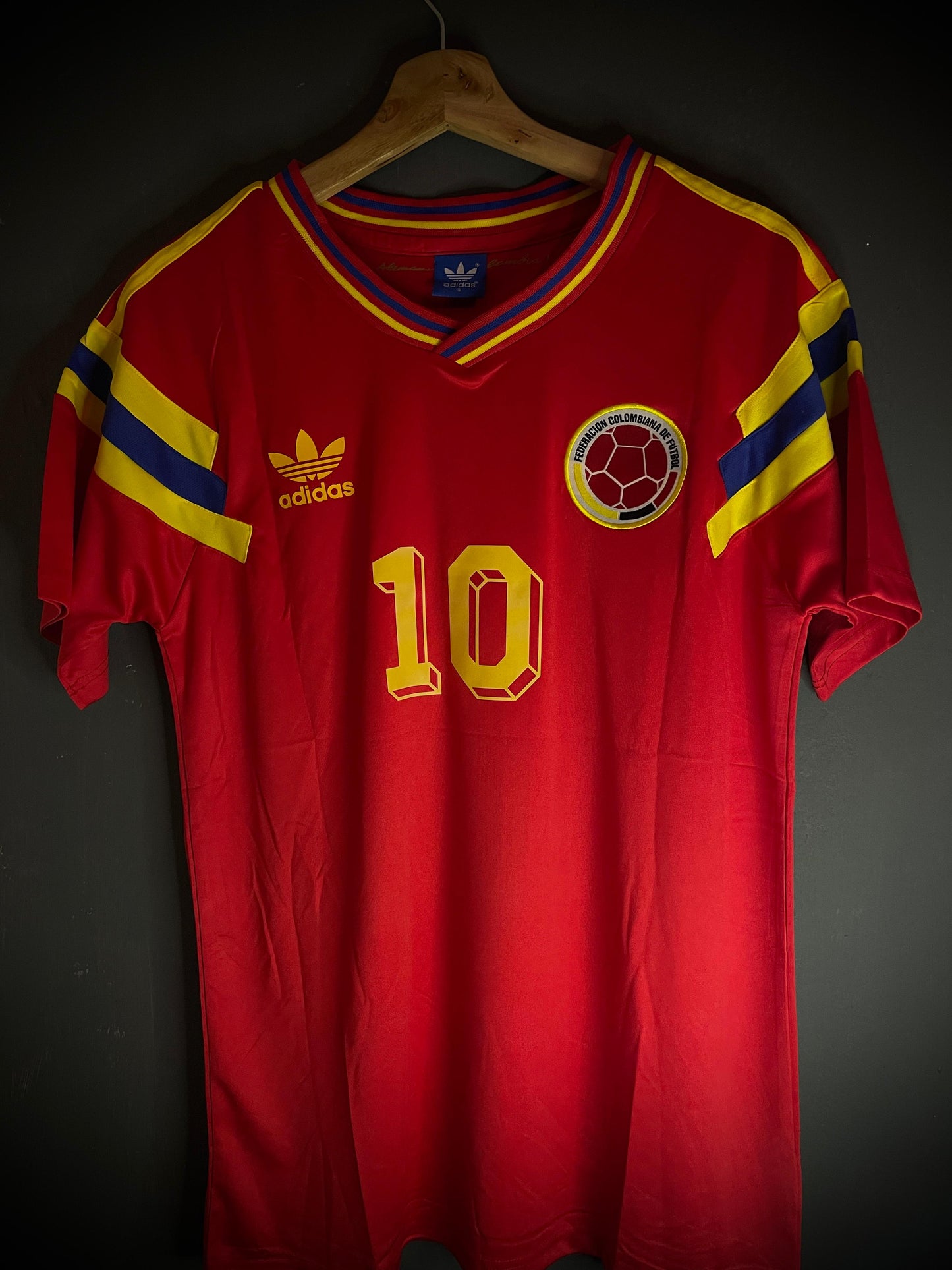 COLOMBIA ROJA 90
