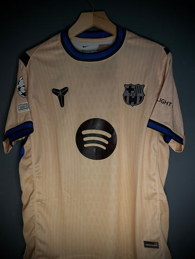 BARCELONA VISITA 25/26