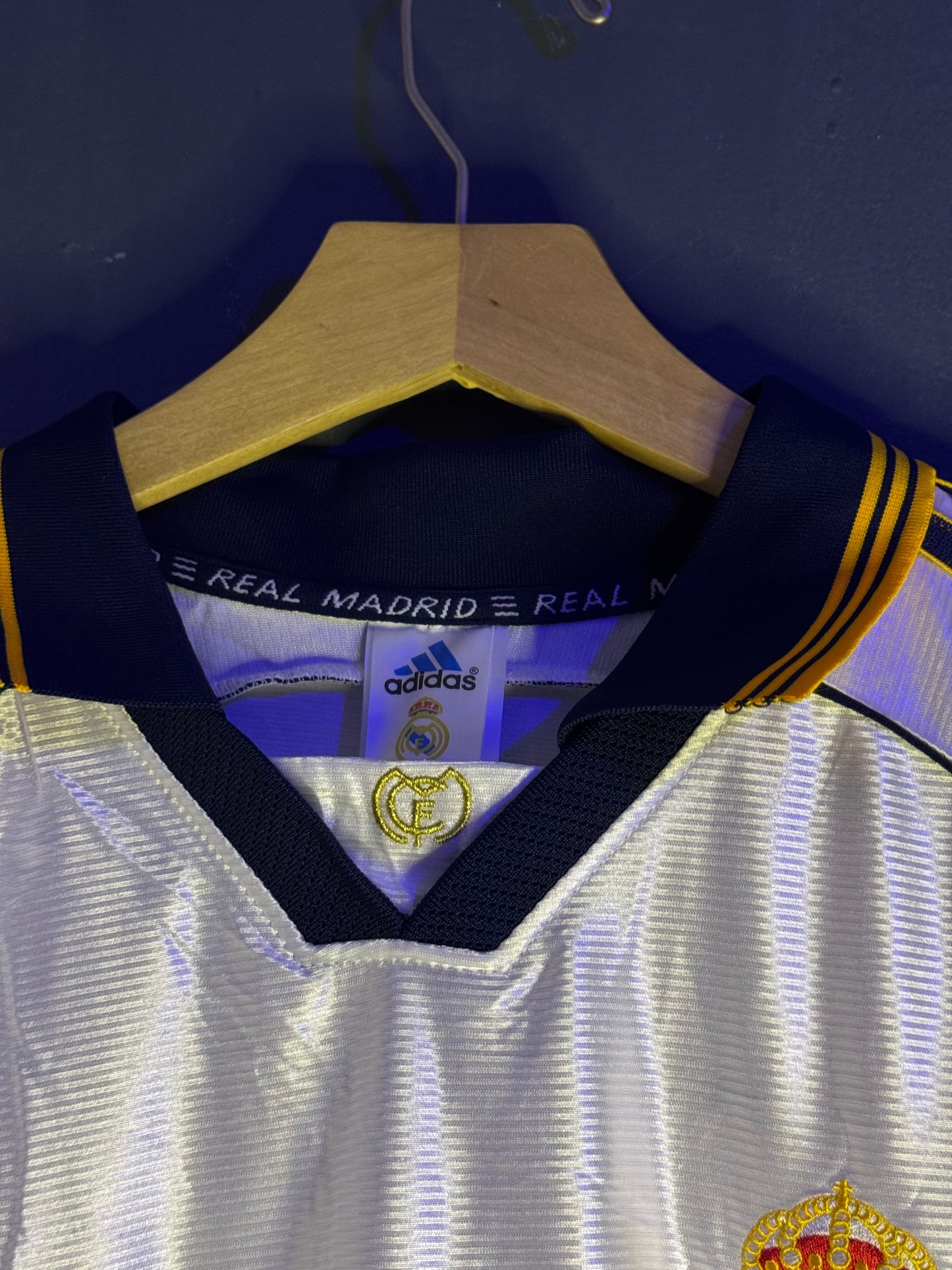 REAL MADRID TEKA 1999-2000 IMPORTADA