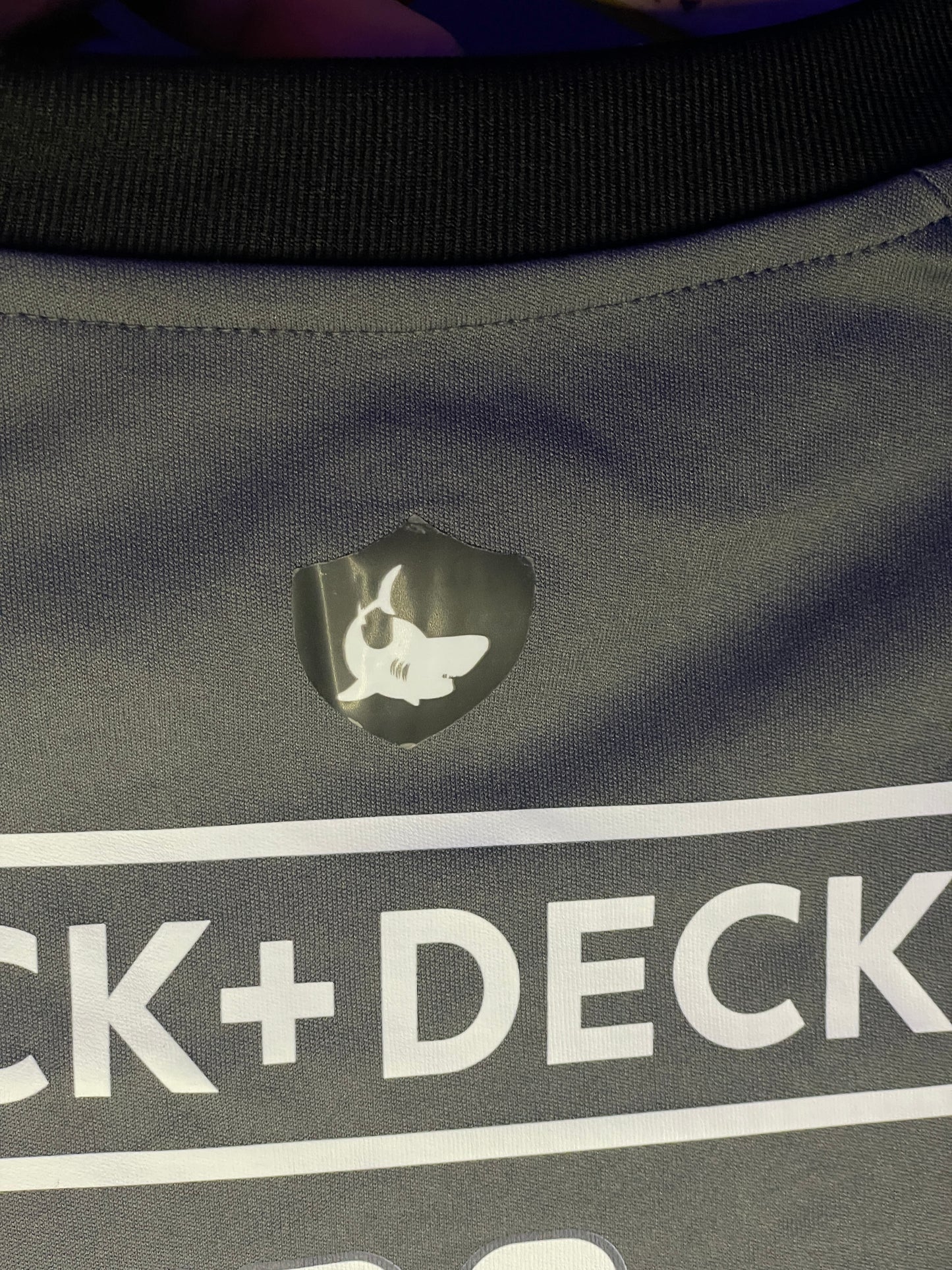 JUNIOR VISITANTE GRIS FULL PUBLI