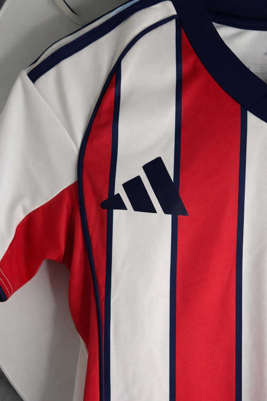 JUNIOR DAMA LOCAL 2026