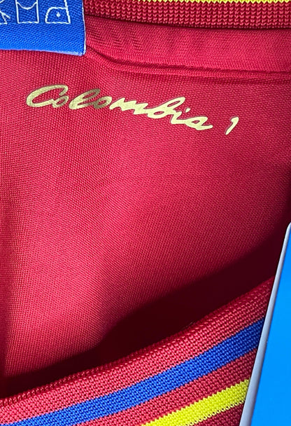 COLOMBIA VISITANTE 1990