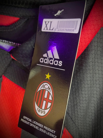 CONJ MILÁN LOCAL 2006/7