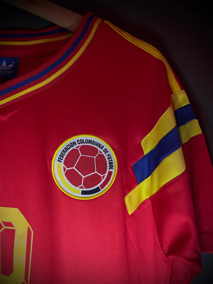 COLOMBIA VISITANTE 1990