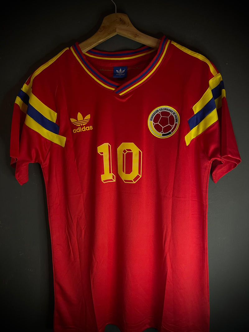 COLOMBIA VISITANTE 1990