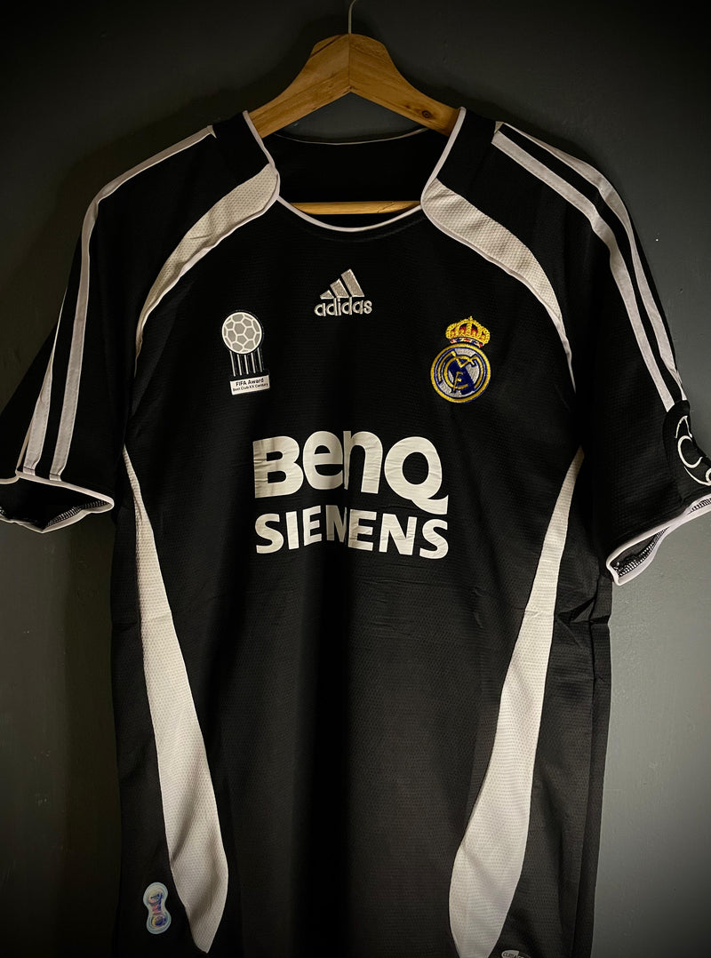 CONJ. REAL MADRID VISITA 2006